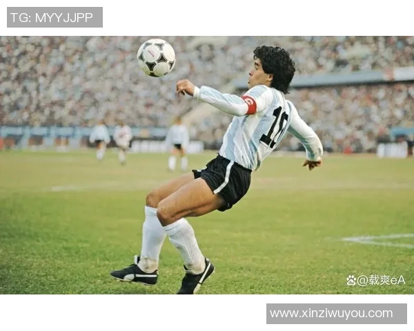 历史上最赚钱的足球球星揭晓收入惊人背后的秘诀与成就 历史上最赚钱的足球球星揭晓收入惊人背后的秘诀与成就