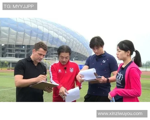 球星齐聚一堂足球激情燃烧之歌共谱绿茵传奇